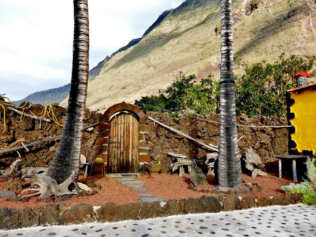 Casa Guinea * Frontera